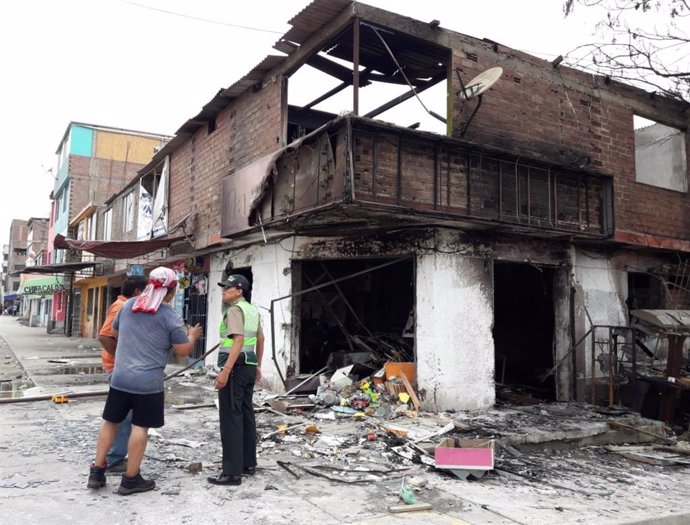 Perú.- Asciende a 25 el número de muertos por la explosión de un camión cisterna