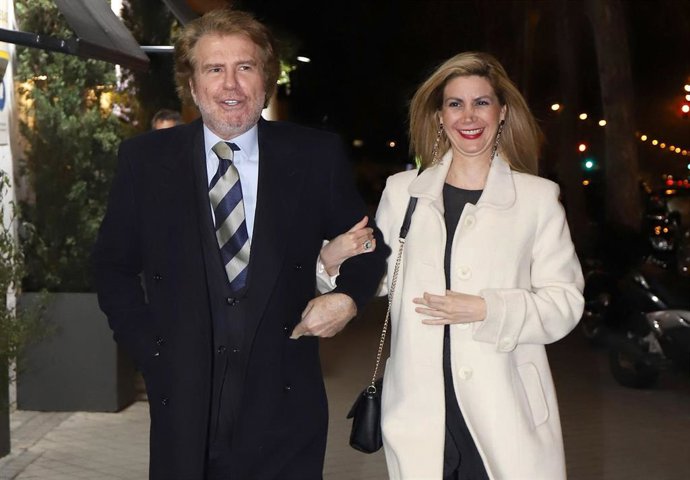 Bigote Arrocet, muy bien acompañado