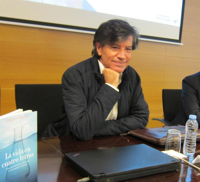 El científico Carlos López Otín.