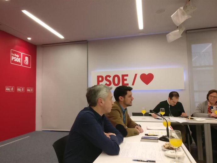Desayuno informativo del PSOE con Ocón y Díaz