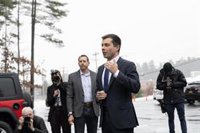 Buttigieg gana los caucus de Iowa con poco más de 1.500 votos de ventaja frente a Sanders