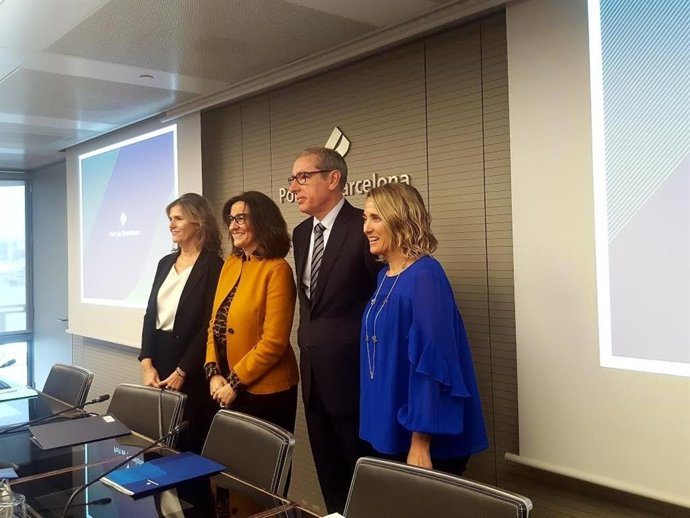Miriam Alaminos, Merc Conesa, José Alberto Carbonell y Núria Burguera (Puerto de Barcelona)