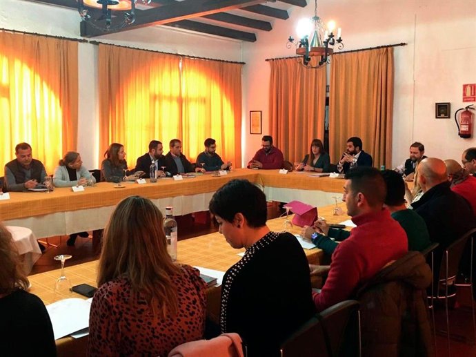 Reunión del delegado de Turismo con alcaldes de los Pueblos Blancos de Cádiz