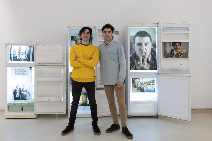 Las pandillas de jóvenes vascos inspiran la nueva exposición del dúo argentino '