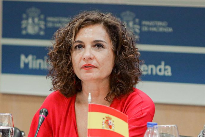 La ministra de Hacienda, María Jesús Montero, presidiendo el Consejo de Política Fiscal y Financiera (CPFF) en el Ministerio de Hacienda, en Madrid (España) a 7 de febrero de 2020.