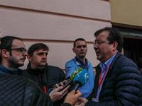 Vara considera un "detallito" la liquidación del IVA y pide centrar el debate en la sostenibilidad de la Sanidad