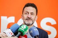 Cs insta a Sánchez a aclarar si Zapatero es un "mediador internacional" tras su reunión con Maduro, que es "inadmisible"