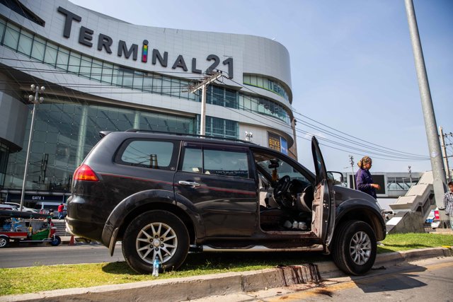 Escena de la matanza perpetrada por un militar en Tailandia
