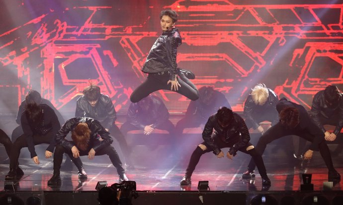 El grupo de k-pop Seventeen cancela su concierto de Madrid por miedo al coronavi