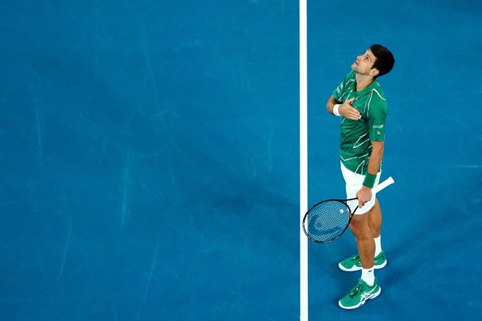 Tenis.- Djokovic sigue al frente del ranking mundial por delante de Nadal tras u