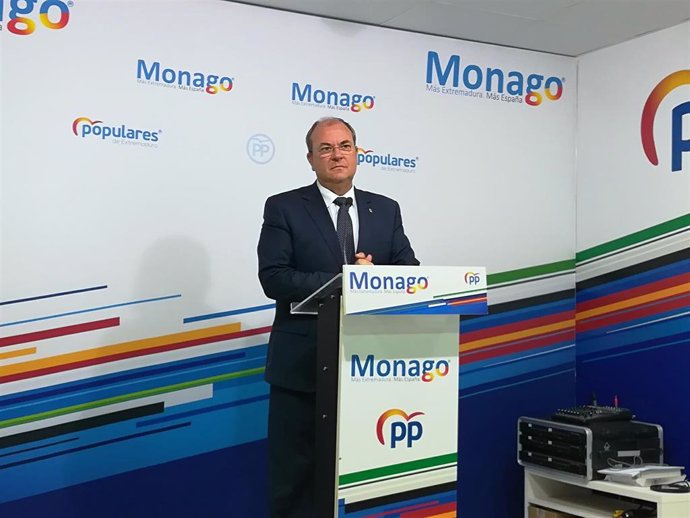 José Antonio Monago en rueda de prensa