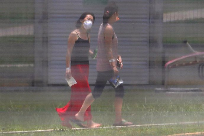 Evacuees, who arrived from China's Wuhan city, the epicentre of the coronavirus, are quarantined at the Detention Centre on Christmas Island, about 1,400 km northwest of mainland Australia. (AAP Image/Richard Wainwright) NO ARCHIVING