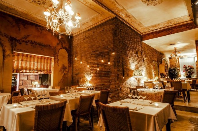 El 92% de los españoles que celebra San Valentín lo hace en un restaurante