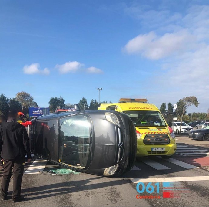 Accidente tráfico en una foto de archivo