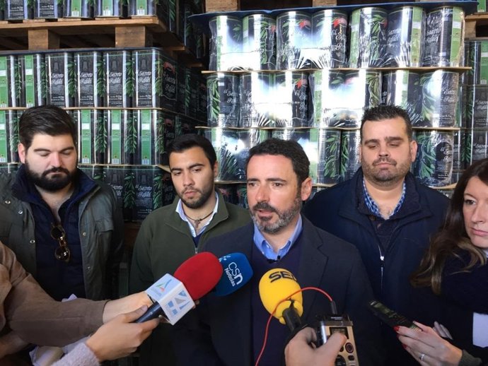 El portavoz de Agricultura del PP-A en el Parlamento, José Ramón Carmona, también coordinador provincial del PP de Málaga