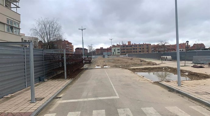 Estado de las obras paralizadas en el túnel de Andrómeda, en Valladolid, desde la zona de Los Santos-Pilarica.