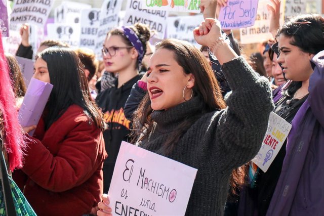 Mujeres durante la manifestación del 8M en 2019 en Madrid