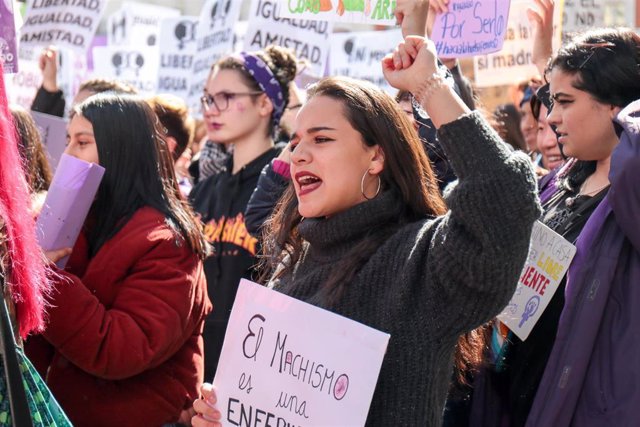 Mujeres durante la manifestación del 8M en 2019 en Madrid