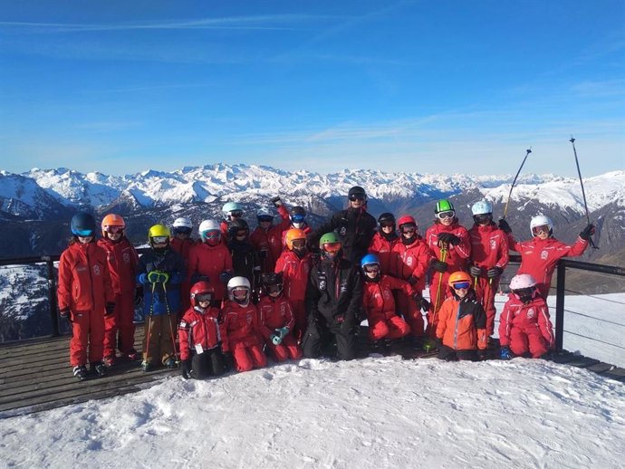 COMUNICADO: El Club de Escuela de Ski Baqueira impulsa el deporte en las nuevas 