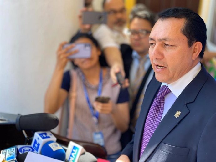 El Salvador.- El Parlamento de El Salvador condena el "intento de golpe de Estad