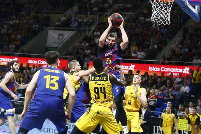 Mirotic en el Bara - Iberostar Tenerife