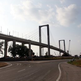 Puente del Quinto Centenario en Sevilla