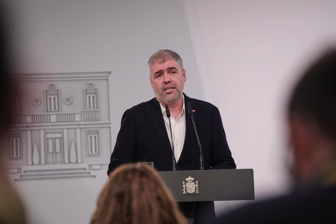 El secretario general de Comisiones Obreras (CCOO), Unai Sordo, en rueda de prensa tras la  firma el acuerdo de subida del Salario Mínimo Interprofesional (SMI), en La Moncloa /Madrid (España), a 30 de enero de 2020.