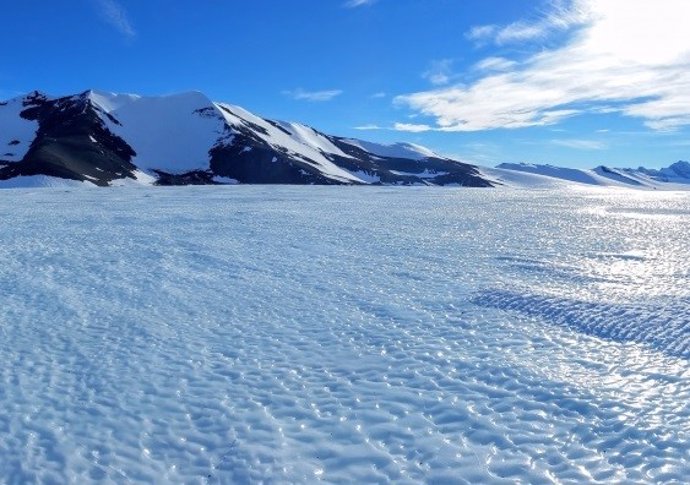 Un deshielo en la Antártida elevó el mar tres metros hace 100.000 años