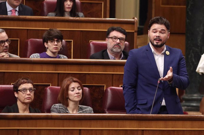 El portaveu d'ERC al Congrés dels Diputats, Gabriel Rufián, intervé durant el torn de preguntes al president del Govern central, Pedro Sánchez, en una sessió plenria al Congrés dels Diputats, Madrid (Espanya), 12 de febrer del 2020.