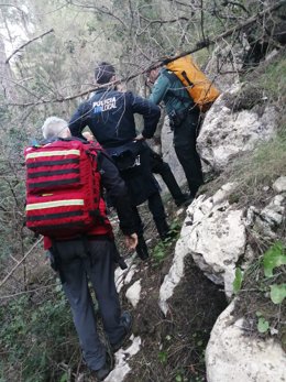 Rescate en cala Aubarca