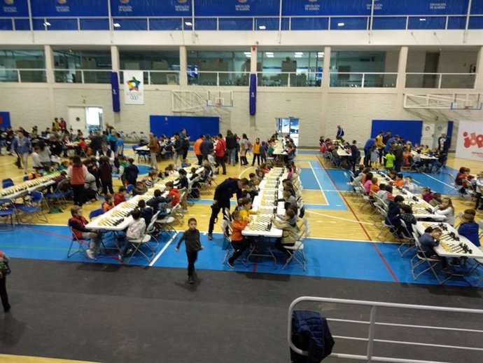 Participantes en la primera jornada del circuito de ajedrez impulsado por Diputación