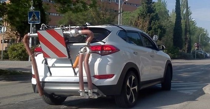 Vehículo diésel Euro6b con el equipo portátil de medición de emisiones (PEMS) utilizado para el estudio. Imagen: INSIA-UPM