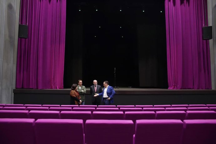 Visita al teatro de Umbrete