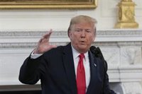 Trump da el visto bueno al acuerdo de paz con los talibán siempre que se comprometan a reducir la violencia