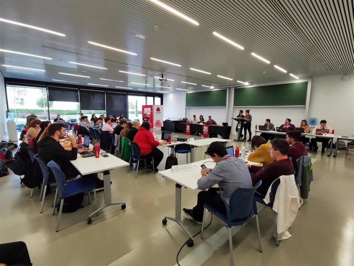 Reunión de Lla Coordinadora de Representantes de Estudiantes de Universidades Públicas (CREUP) y Erasmus Student Network España (ESN España).