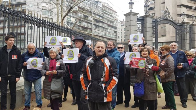 Vecinos de Retiro claman contra el futuro parking del barrio, que califican de "gastroparking"