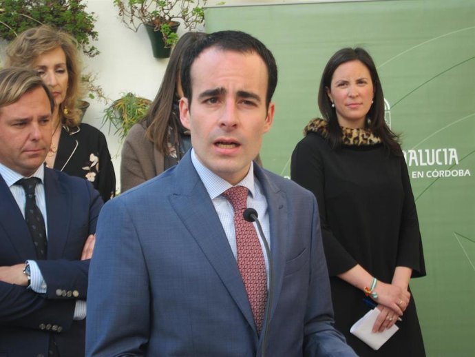 El delegado de Empleo, Formación, Trabajo Autónomo y Economía, Conocimiento, Empresas y Universidad de la Junta de Andalucía en Córdoba, Ángel Herrador.