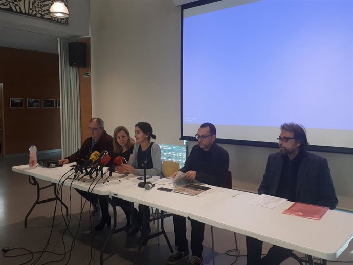 Representantes de entidades sociales y ecologistas y movimientos por el clima en la presentación de la plataforma Zeroport.