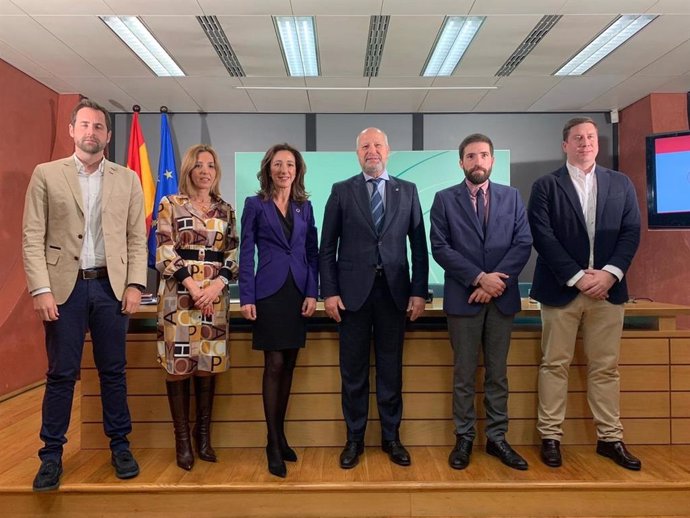 El consejero de Educación, Javier Imbroda, este jueves en la presentación del I Congreso Internacional de Educación.