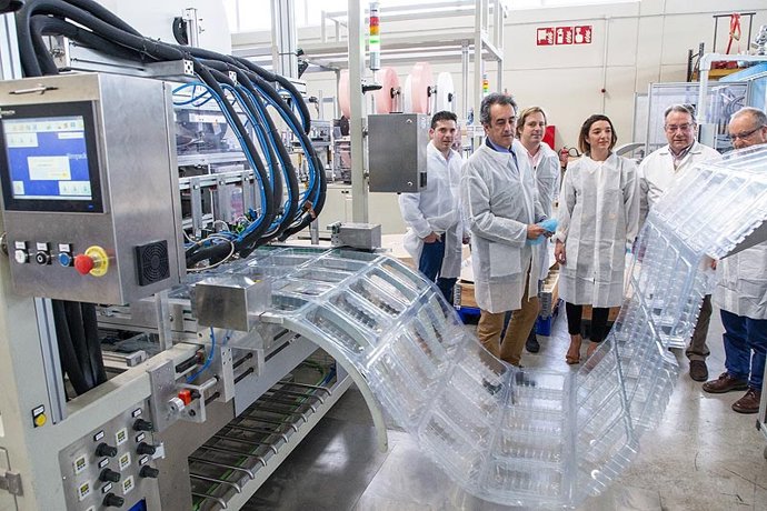 El consejero de Innovación, Industria, Transporte y Comercio, Francisco Martin, visita Formaspack