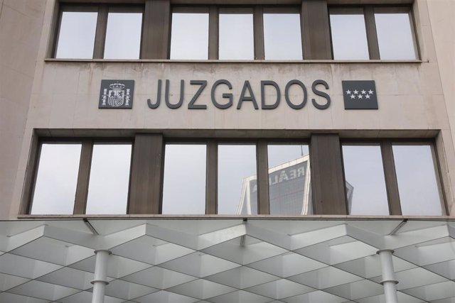 Entrada de los Juzgados 