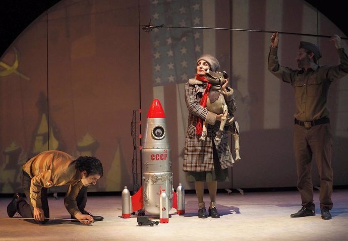Obra de teatro sobre la perrita Laika, montaje de la compañía Xirriquiteula que se verá en málaga