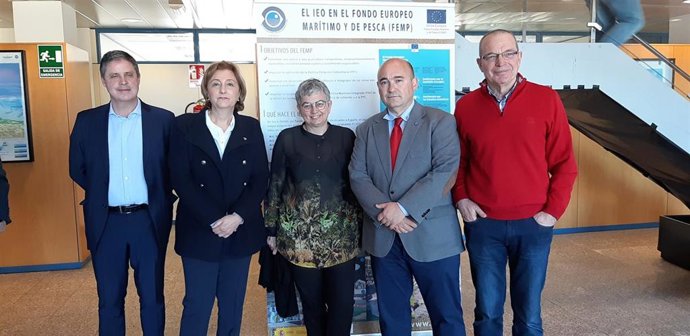 Visita de la delegada del Gobierno en Asturias, Delia Losa, y la alcaldesa de Gijón, Ana González, al Centro Oceanográfico de Gijón