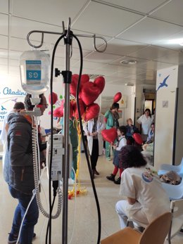 Imagen de la celebración del 'Día Internacional del Menor con Cáncer' en el Hospital Universitario Virgen de las Nieves de Granada