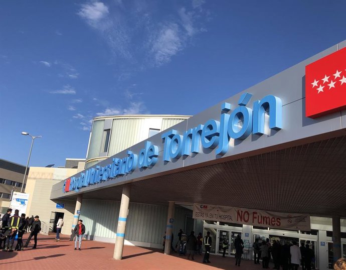 Imagen de recurso de la fachada principal del Hospital de Torrejón de Ardoz