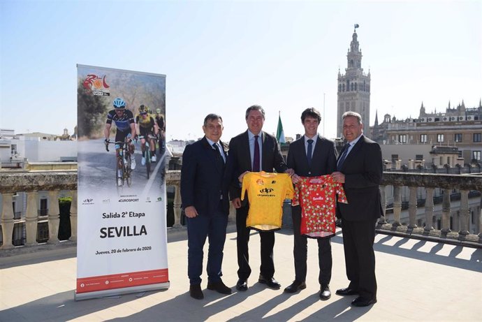 La Vuelta Ciclista a Abdalucía llega a Sevilla