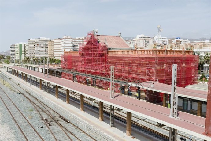 Antigua Estación de Ferrocarril en Almería en obras