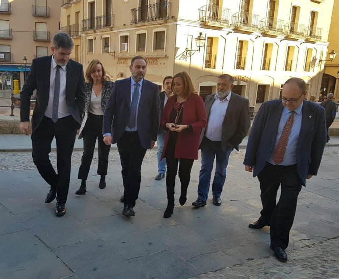El ministro José Luis Ábalos ha visitado Alcañiz.