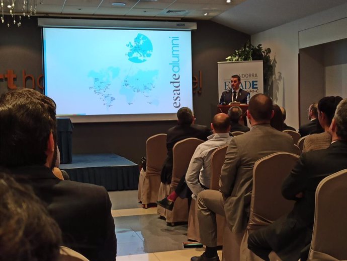 El ministro de Presidencia y Economía, Jordi Gallardo, clausura la jornada de ESADE Alumni que se ha celebrado en Andorra
