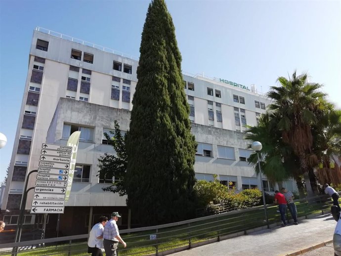 El Hospital Universitario Reina Sofía de Córdoba en una imagen de archivo.